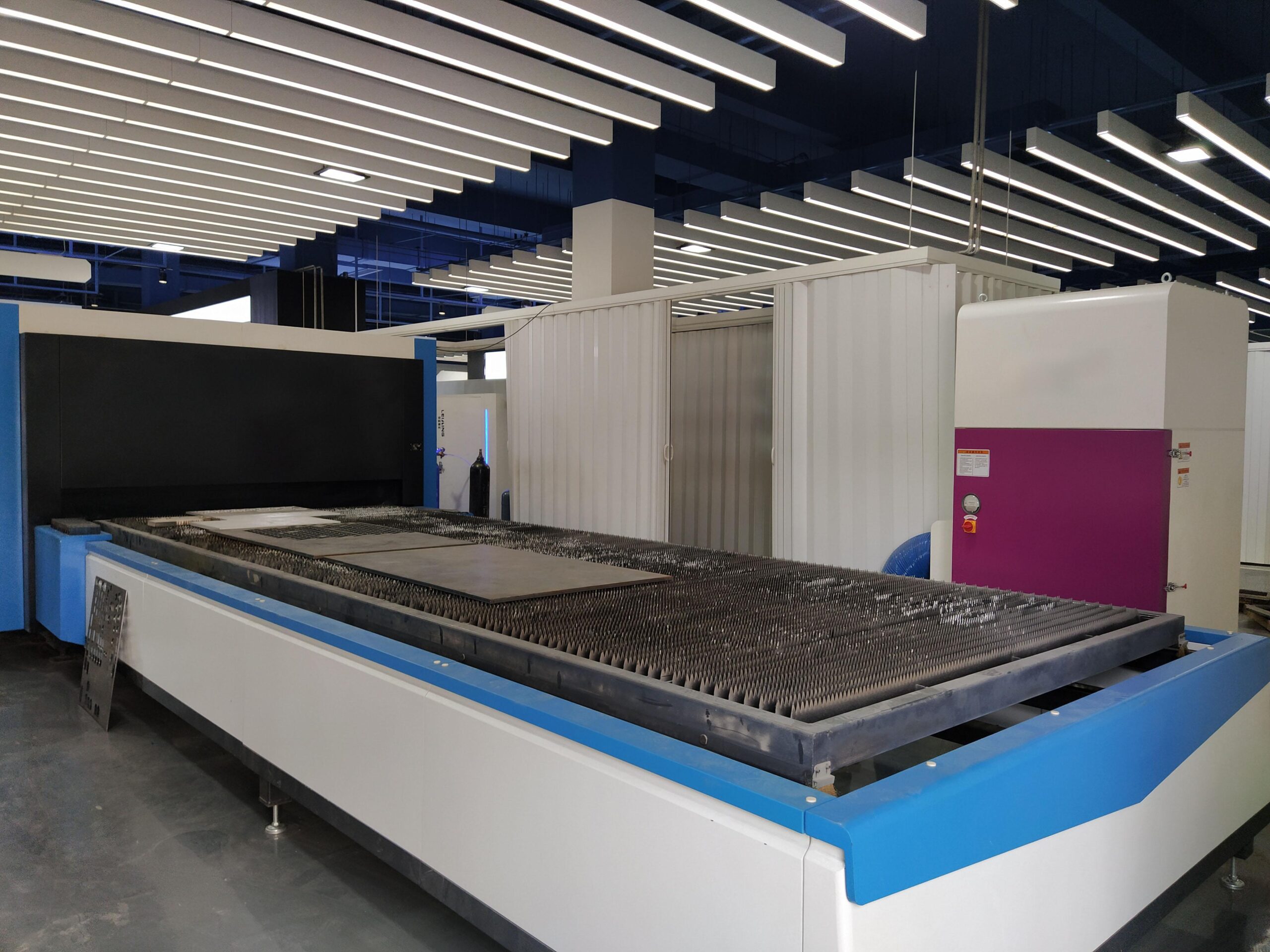 RIVOMACH Industrial Laser Fume Extractor and Dust Collector System